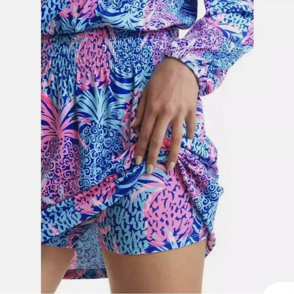 LILLY PULITZER Cyla Off-The-Shoulder Romper XS in Borealis Blue Tropic Down Low - Picture 7 of 7